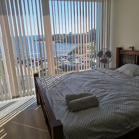 Apartment Ахтопол, Апартамент На Първа Линия, 2 Басейна *